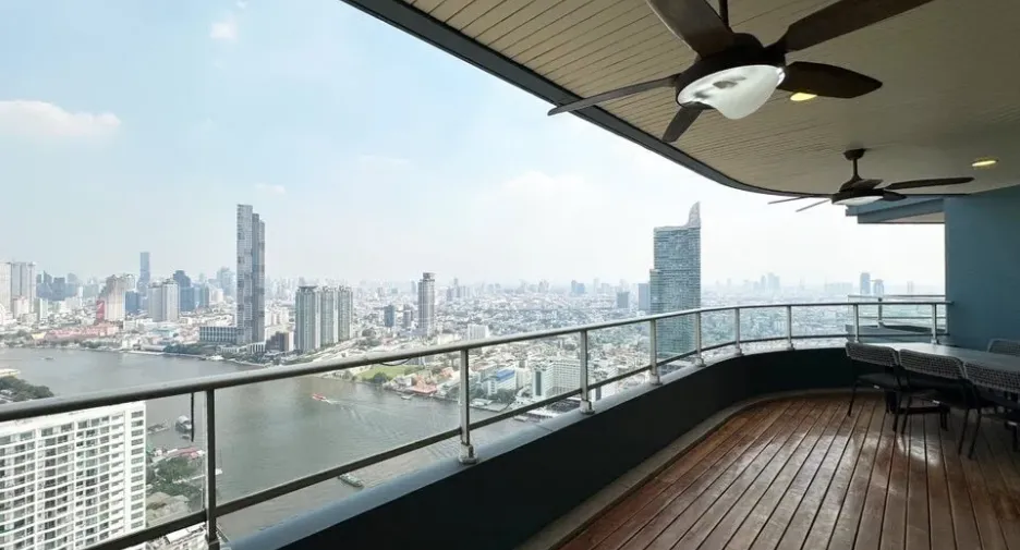 Condo en venta de 4 habitaciones en Bang Kho Laem, Bangkok