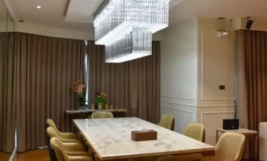 Condo en venta de 4 habitaciones 