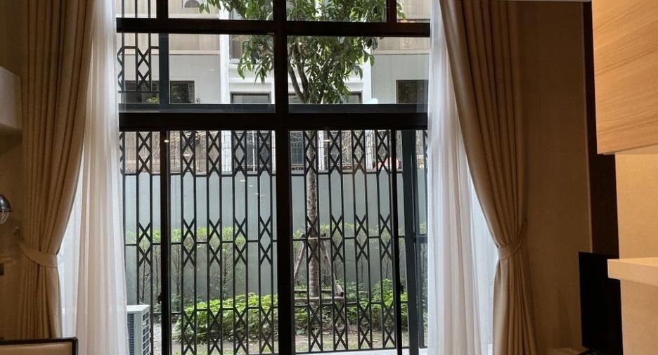 À louer 1 chambre condo à Pathum Wan, Bangkok