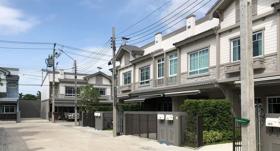 出租 2 卧室 联排别墅 在 Bang Phli, Samut Prakan