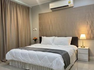 À louer 4 chambres maison à Mueang Phuket, Phuket