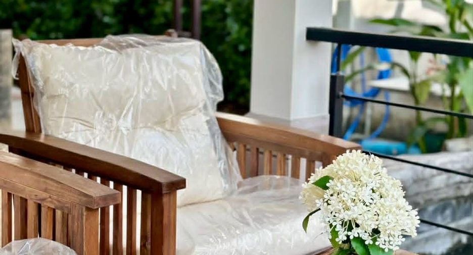Haus zur Miete mit 4 Zimmer in Mueang Phuket, Phuket