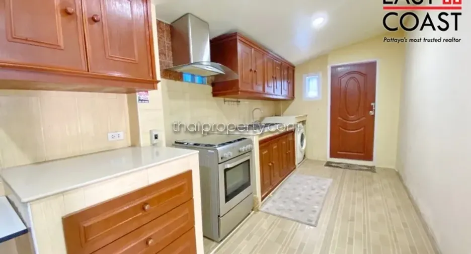 For rent and for sale 3 bedrooms house in Bang Lamung, Chonburi
