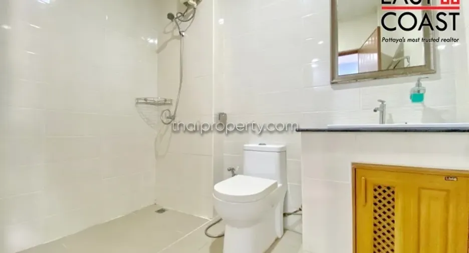For rent and for sale 3 bedrooms house in Bang Lamung, Chonburi
