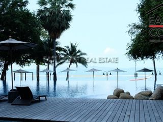 For rent 3 bedrooms condo in Bang Lamung, Chonburi