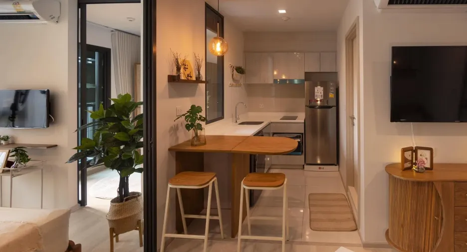 À louer et à vendre 1 chambre condo à Pathum Wan, Bangkok