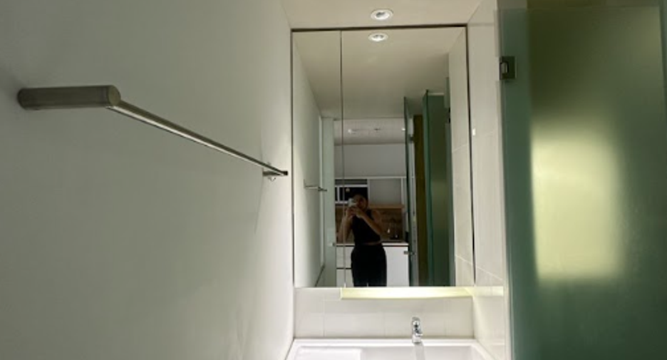 For rent 1 bed condo in Bang Rak, Bangkok