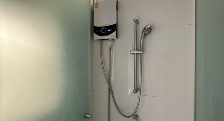 For rent 1 bed condo in Bang Rak, Bangkok