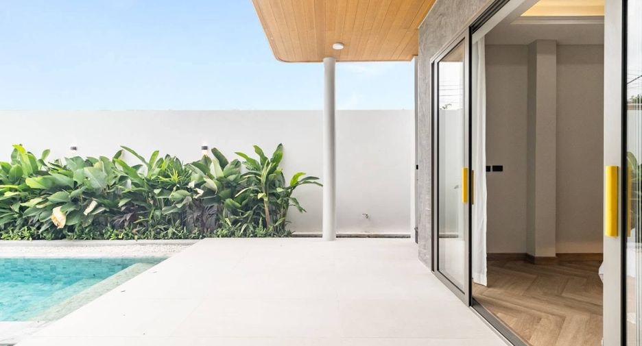 Villa en venta y en alquiler de 4 habitaciones en Thalang, Phuket