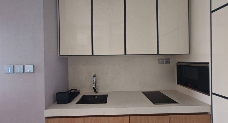 For rent 1 Beds condo in Khlong Toei, Bangkok