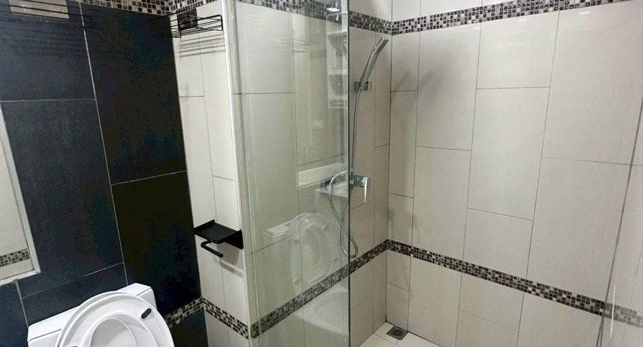 For rent 1 Beds condo in Pratumnak, Pattaya