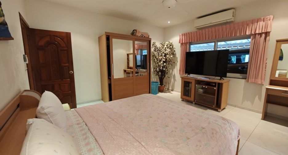 ขาย 3 ห้องนอน บ้านเดี่ยว ใน พัทยาตะวันออก, พัทยา
