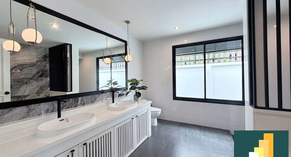 Haus zum Kauf mit 4 Zimmer in East Pattaya, Pattaya