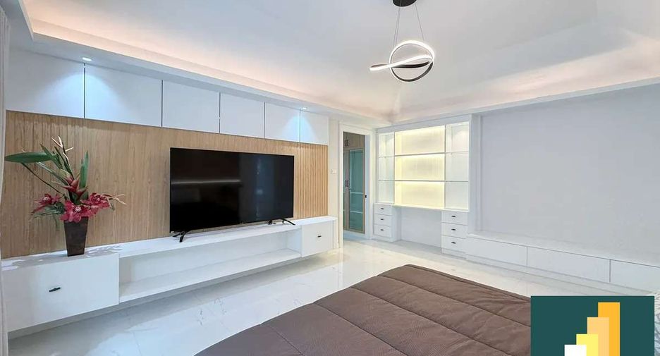 Haus zum Kauf mit 4 Zimmer in East Pattaya, Pattaya