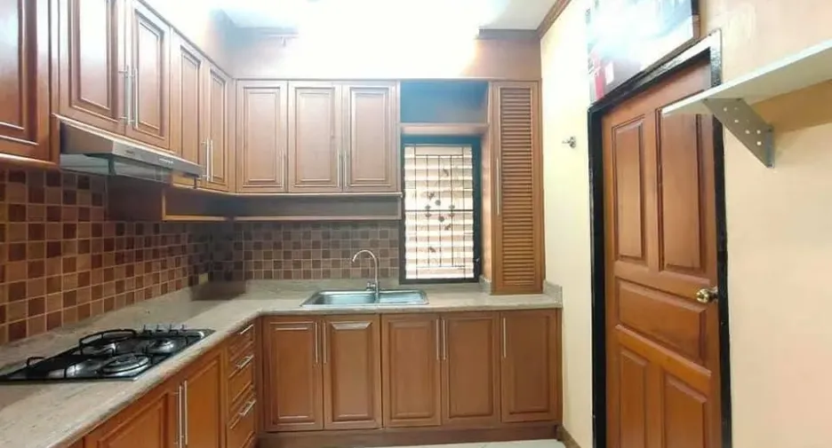 For rent and for sale 3 bedrooms house in Bang Lamung, Chonburi