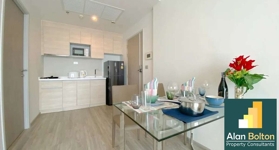For rent 2 bedrooms condo in Jomtien, Pattaya