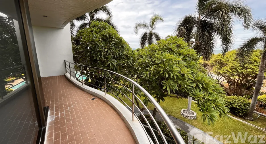 À louer 2 chambres condo à Pratumnak, Pattaya