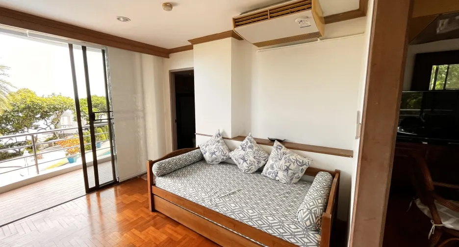 À louer 2 chambres condo à Pratumnak, Pattaya
