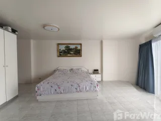 À louer studio condo à Bang Lamung, Chonburi