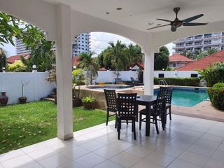 For rent 4 bedrooms house in Bang Lamung, Chonburi