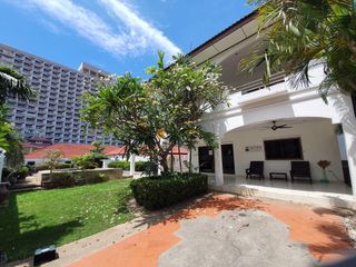 For rent 4 bedrooms house in Bang Lamung, Chonburi