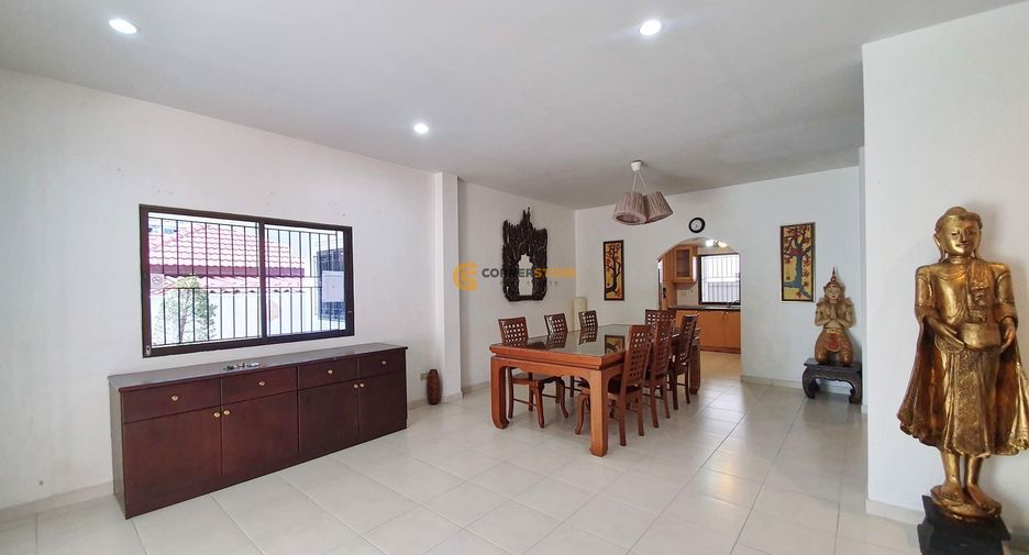 For rent 4 ベッドルーム house in Jomtien, Pattaya