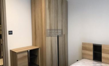 Condo en alquiler de 2 habitaciones en Huai Khwang, Bangkok