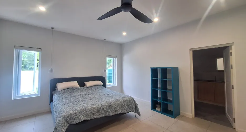 For sale and for rent 4 bedrooms villa in Pran Buri, Prachuap Khiri Khan