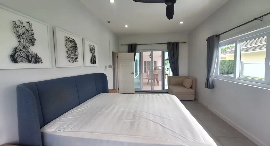 For sale and for rent 4 bedrooms villa in Pran Buri, Prachuap Khiri Khan