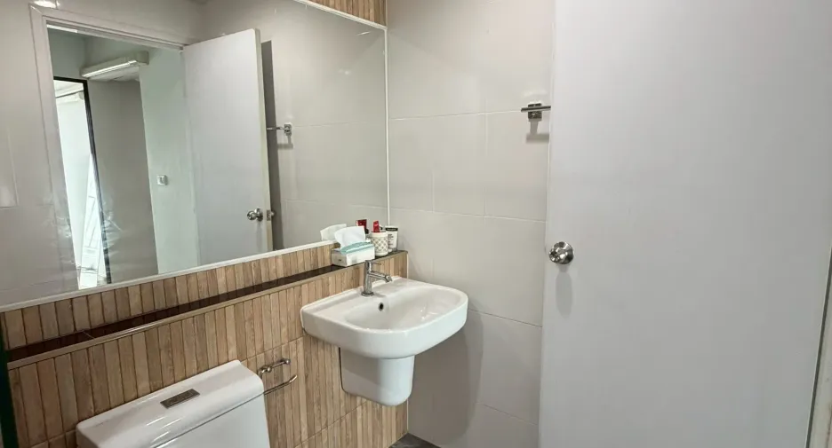 Wohnung zum Kauf mit 1 Zimmer in Phra Khanong, Bangkok
