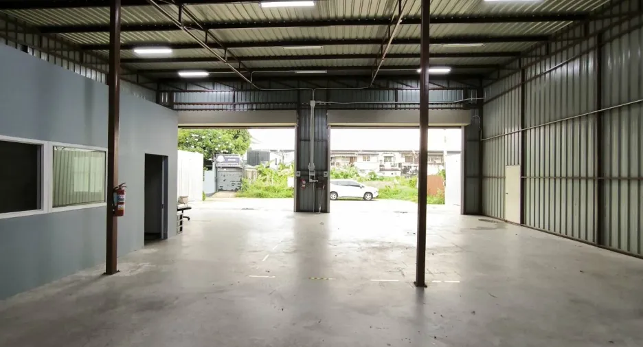 出租 3 卧室 独立屋 在 Mueang Nonthaburi, Nonthaburi
