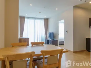 For rent 2 bedrooms condo in Yan Nawa, Bangkok