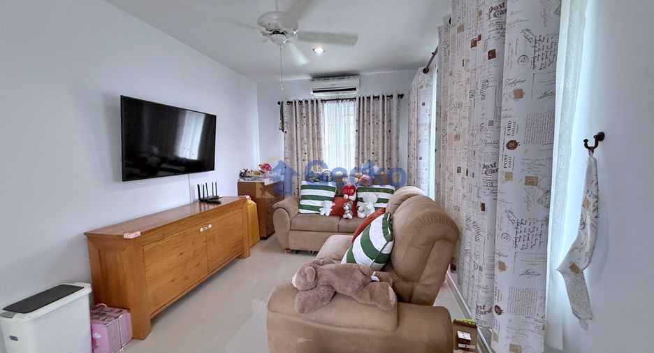Haus zum Kauf mit 5 Zimmer in East Pattaya, Pattaya