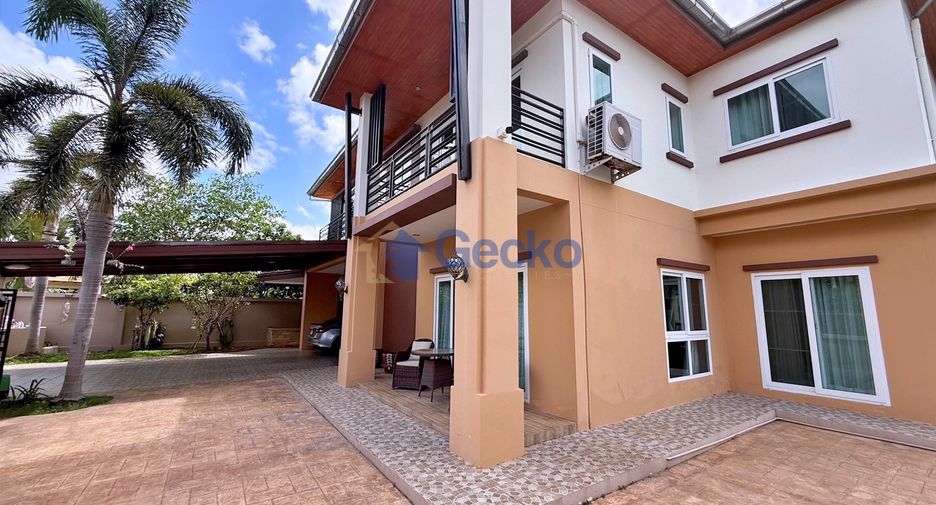 Haus zum Kauf mit 5 Zimmer in East Pattaya, Pattaya