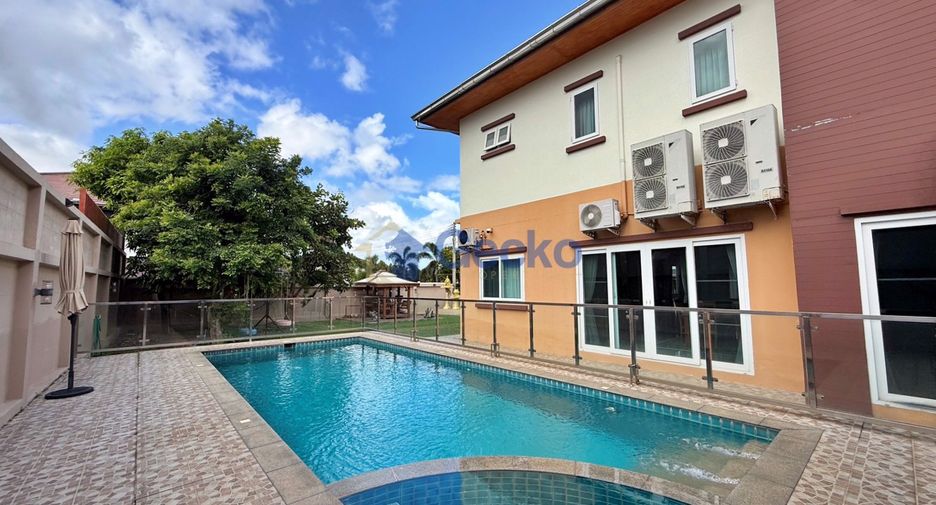 Haus zum Kauf mit 5 Zimmer in East Pattaya, Pattaya