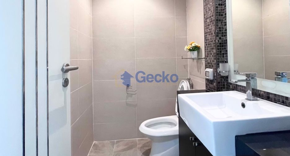 À vendre 2 chambres condo à Pratumnak, Pattaya