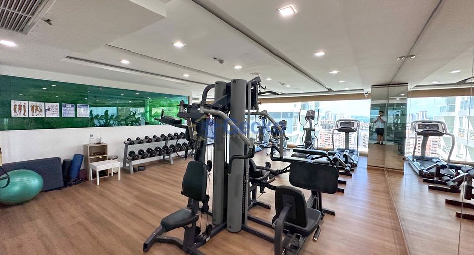 À vendre 2 chambres condo à Pratumnak, Pattaya