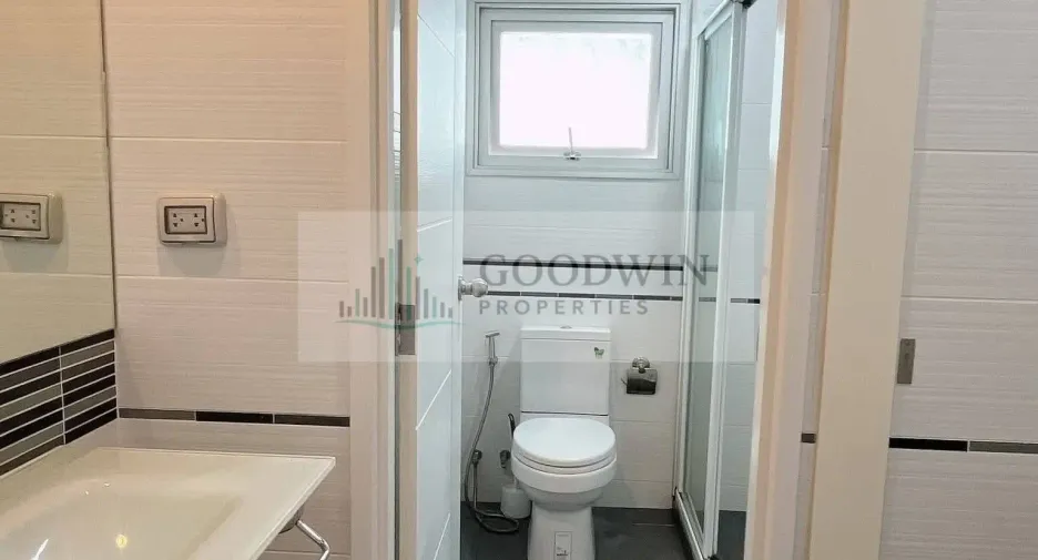 À louer et à vendre 2 chambres condo à Central Pattaya, Pattaya