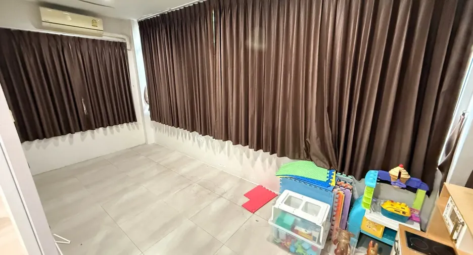 出售 和 出租 4 卧室 独立屋 在 Suan Luang, 曼谷