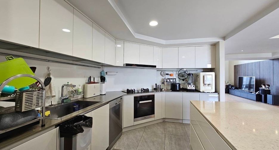 À vendre 4 chambres condo à Bang Phli, Samut Prakan