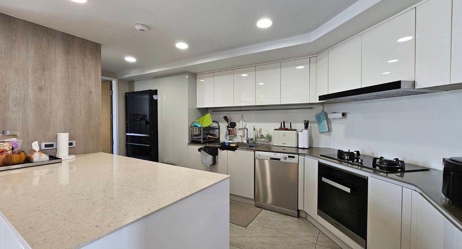 À vendre 4 chambres condo à Bang Phli, Samut Prakan
