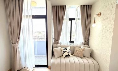 Продажа 1 кровать кондо в Чатучак, Бангкок