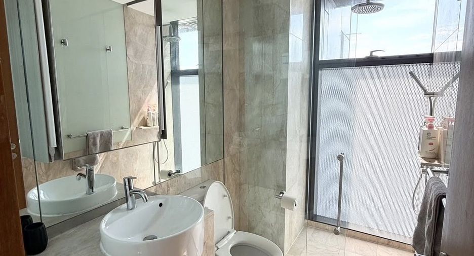 À vendre 3 chambres condo à Sathon, Bangkok