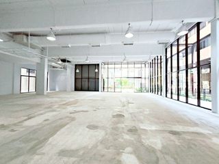 出租 商业空间 在 Watthana, 曼谷
