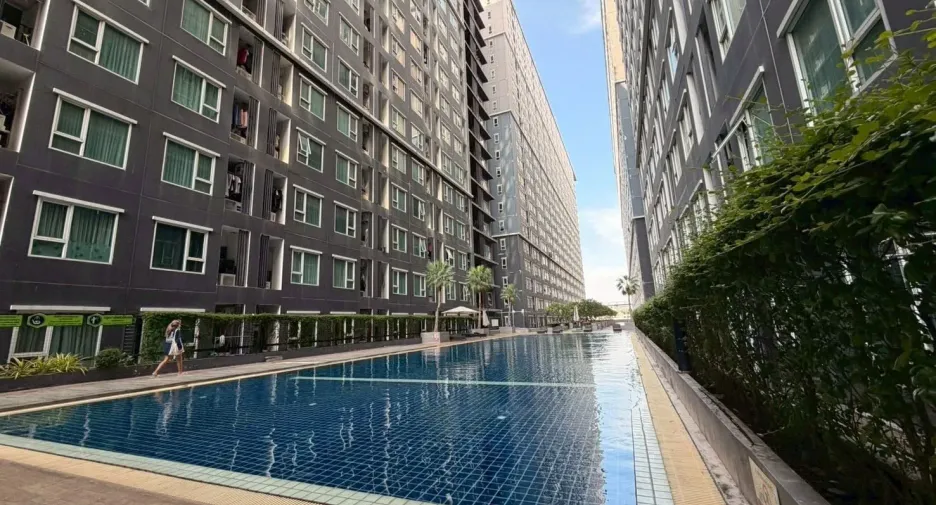 出售 1 卧室 公寓 在 Bang Sue, 曼谷