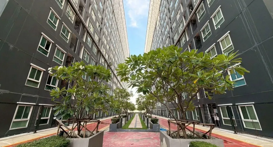 出售 1 卧室 公寓 在 Bang Sue, 曼谷