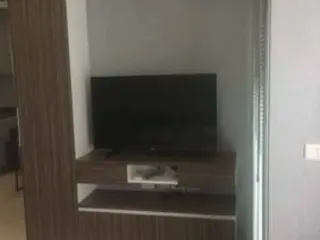 Condo en alquiler de estudio en Huai Khwang, Bangkok