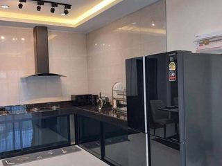 Casa en alquiler de 2 habitaciones en Bang Lamung, Chonburi