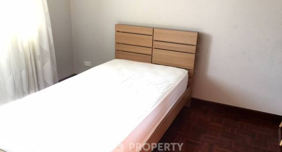 À vendre 3 chambres condo à Watthana, Bangkok
