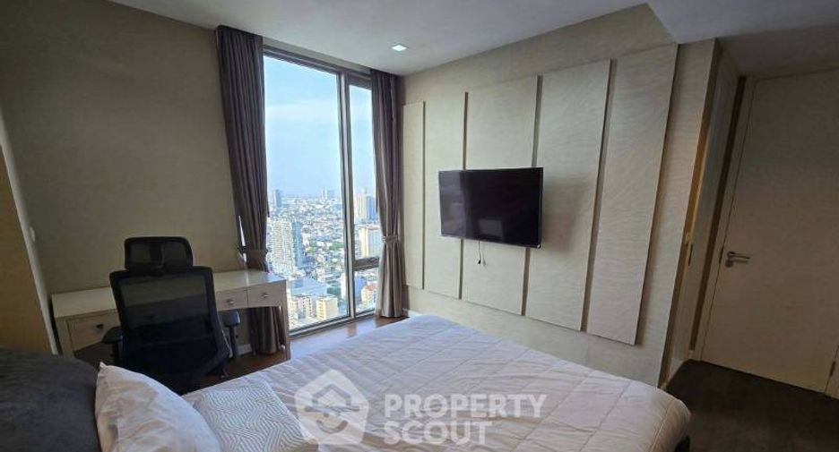 For sale 2 ベッドルーム condo in Sathon, Bangkok